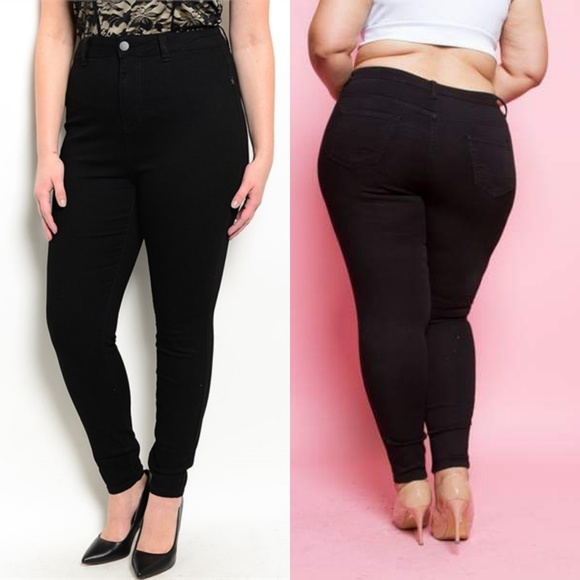 Denim - ⚡ 6 HOURS PRICE DROP Black High Waist Plus Jeans